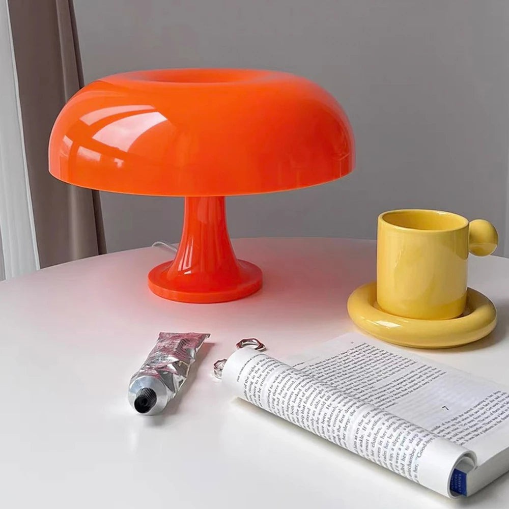 Minamilist Mushroom Table Lamp