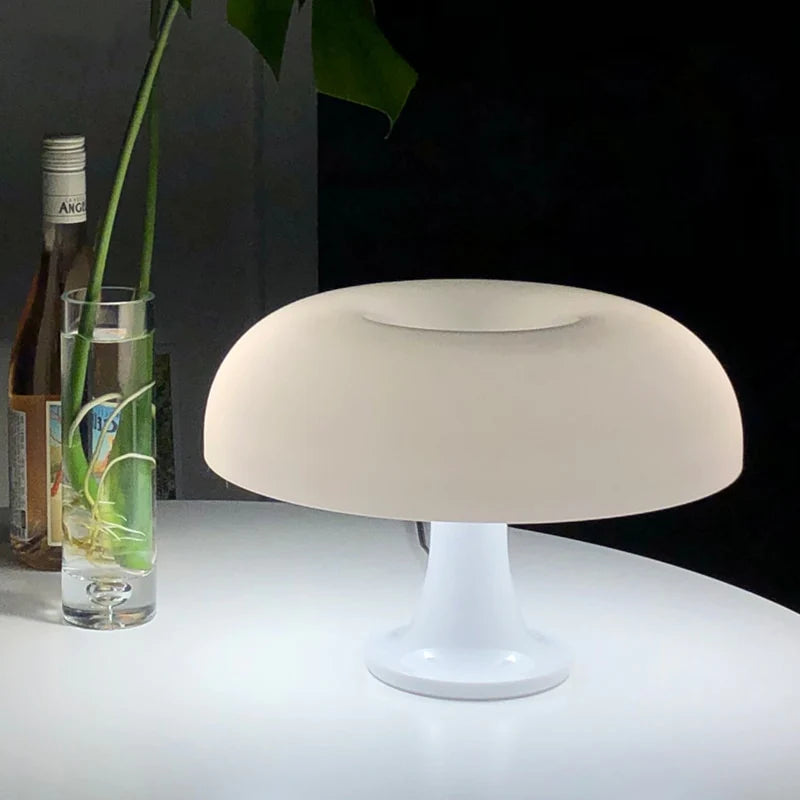 Minamilist Mushroom Table Lamp